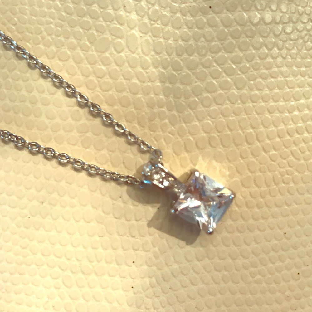 Cubic zirconia and silver necklace